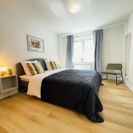 Aday - Central Terrace Apartment In Hjørring Extérieur photo