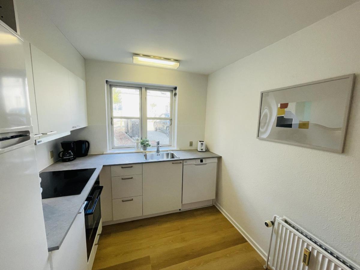 Aday - Central Terrace Apartment In Hjørring Extérieur photo